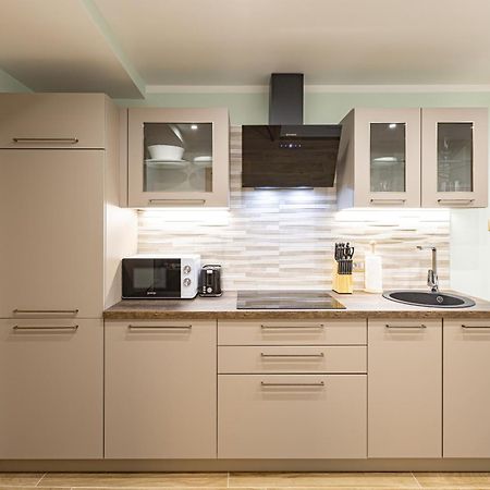 Adriatic Bay Apartments Порторож Екстериор снимка